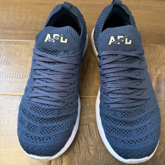 APL Shoes - APL TechLoom Wave Navy Blue Speckle Sz 8.5 Excellent Condition!